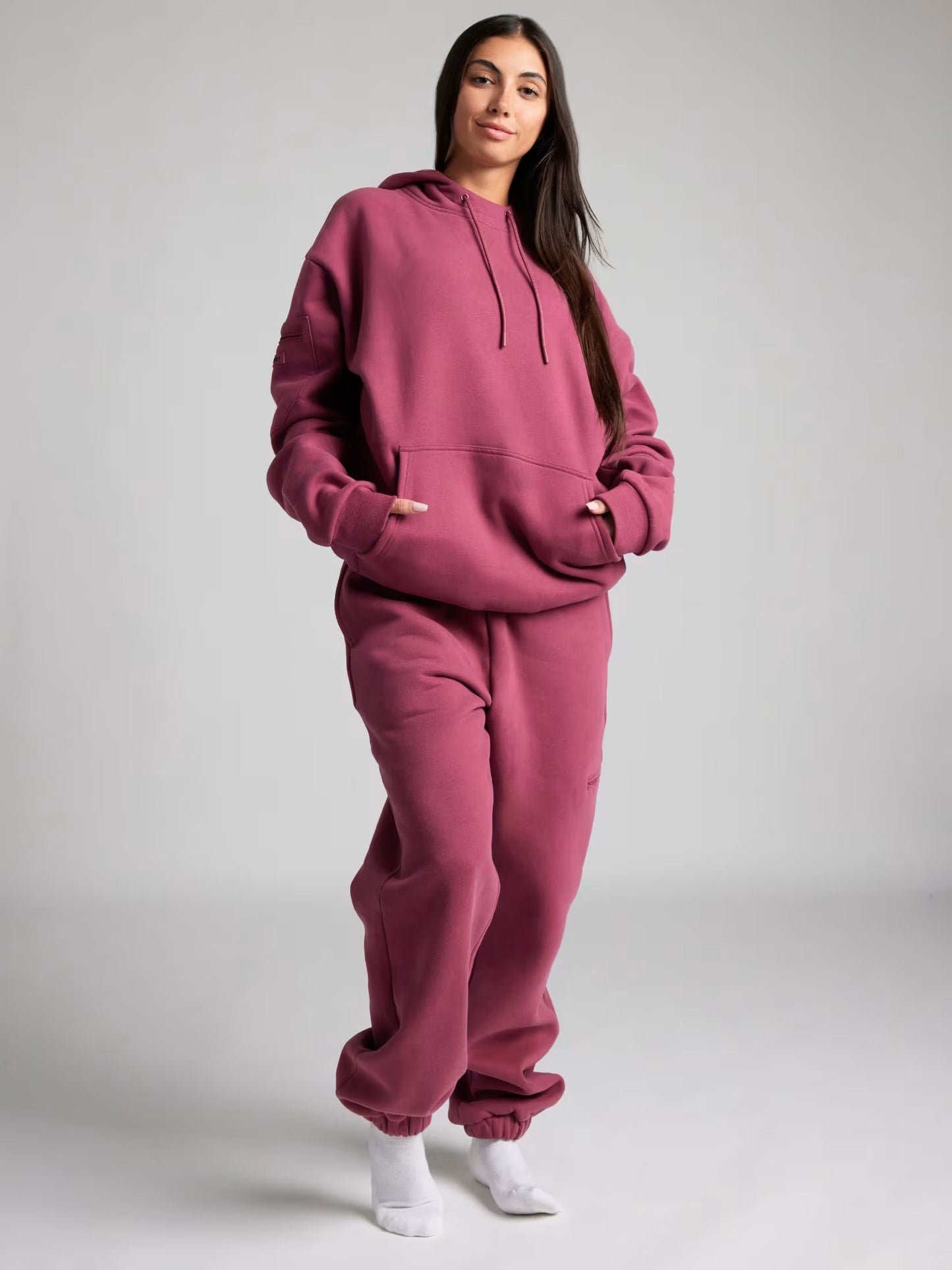 Rese-hoodie i flygplansläge