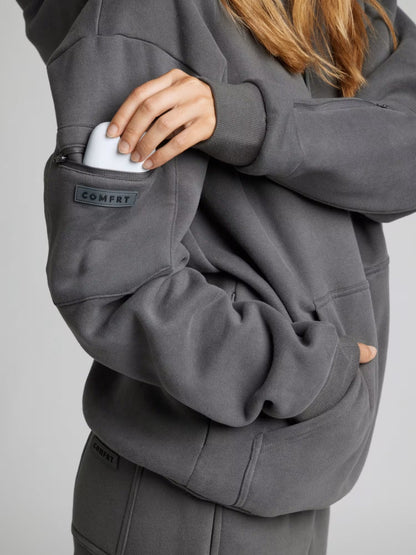 Rese-hoodie i flygplansläge