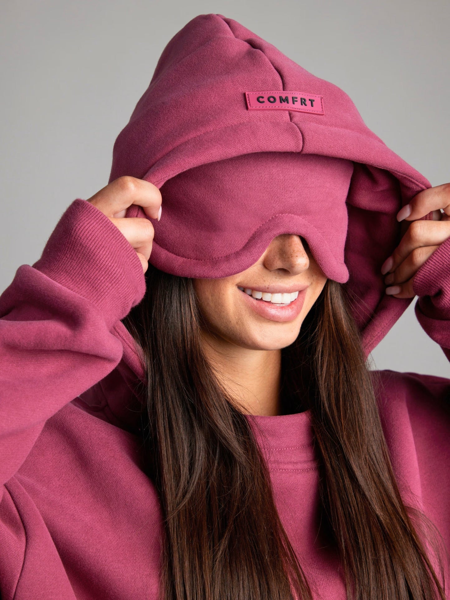 Rese-hoodie i flygplansläge