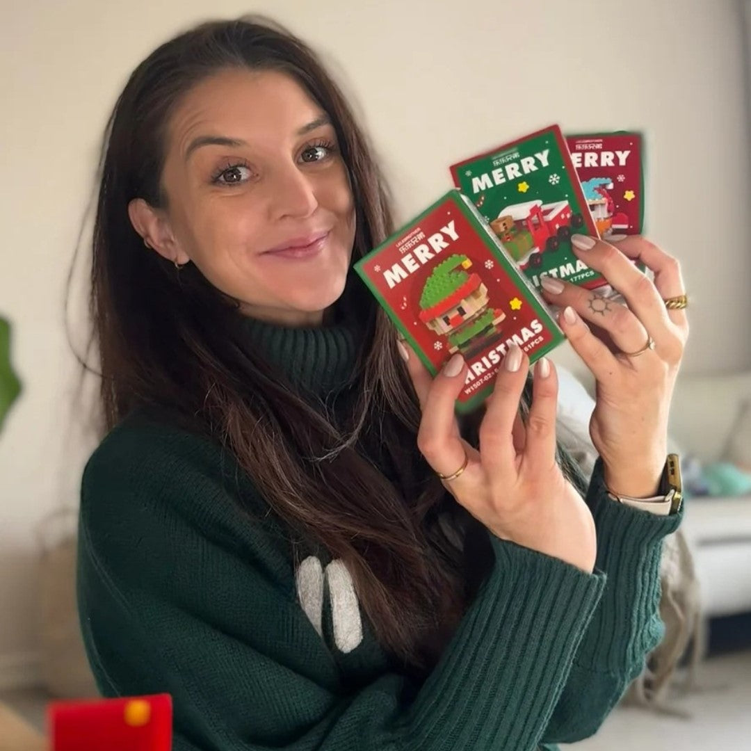 SANTA BYGGBLOCK™ – 12 KREATIVA JULFIGURER FÖR FAMILJEN