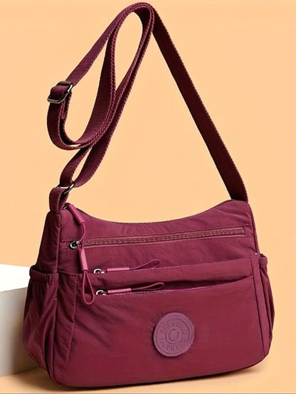 Nova Crossbody — Vardagsväska med fler fack